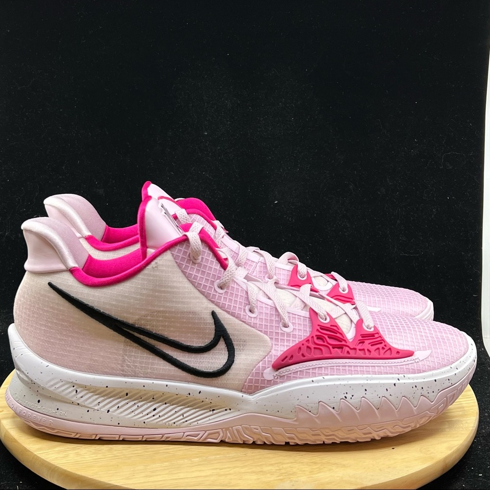 Nike Kyrie Low 4 “Kay Yow” Regal Pink Vivid Pink Men’s Sz 17 DV2496-600 - Picture 4 of 11
